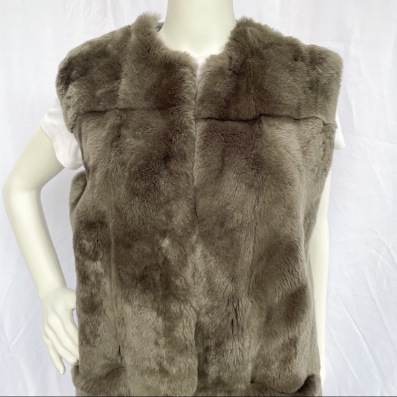 D.Exterior Rabbit Fur Vest in Gray Women Size M - Picture 7 of 15